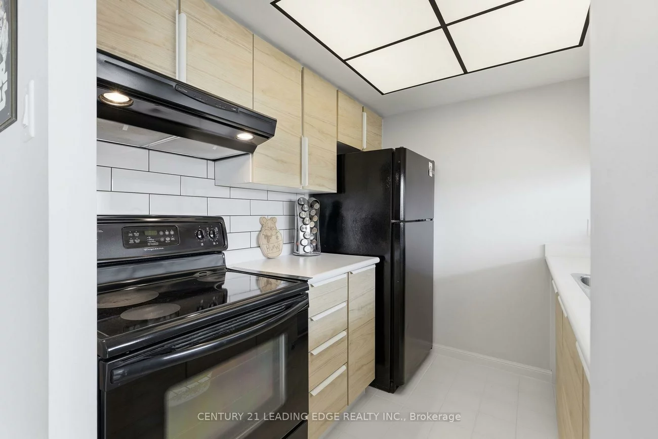 75, ELLEN, City Centre, Barrie