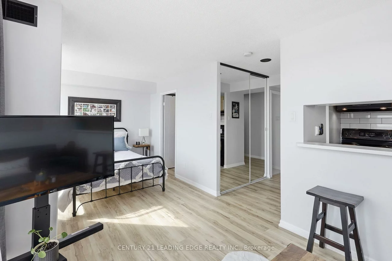 75, ELLEN, City Centre, Barrie