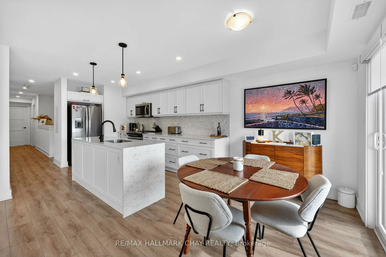 31, Pumpkin Corner, Innis-Shore, Barrie