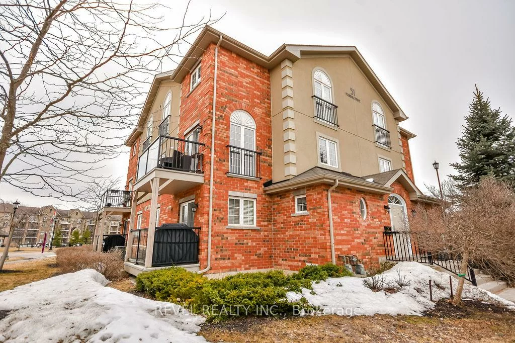 51, Ferndale, Ardagh, Barrie