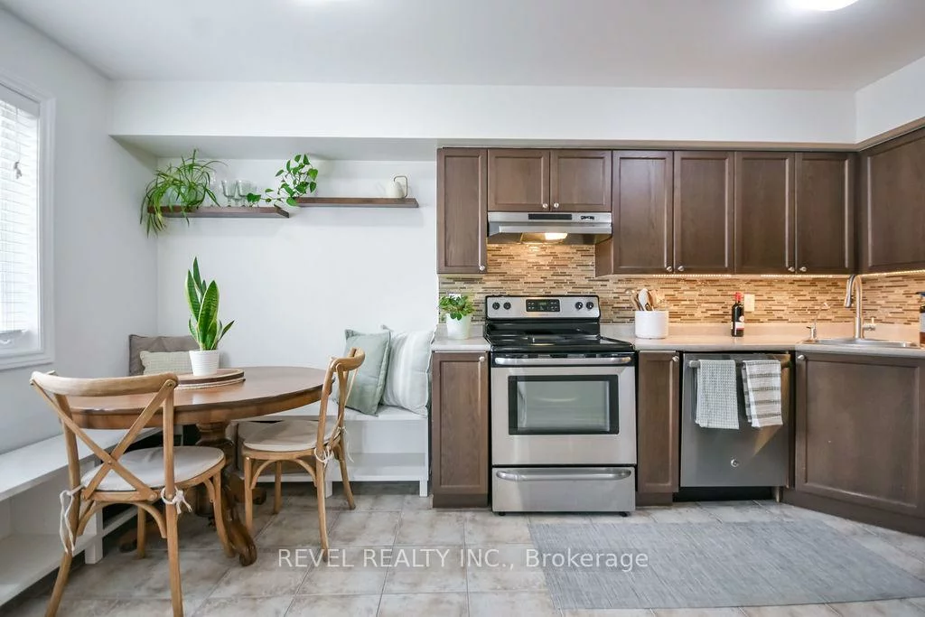 51, Ferndale, Ardagh, Barrie