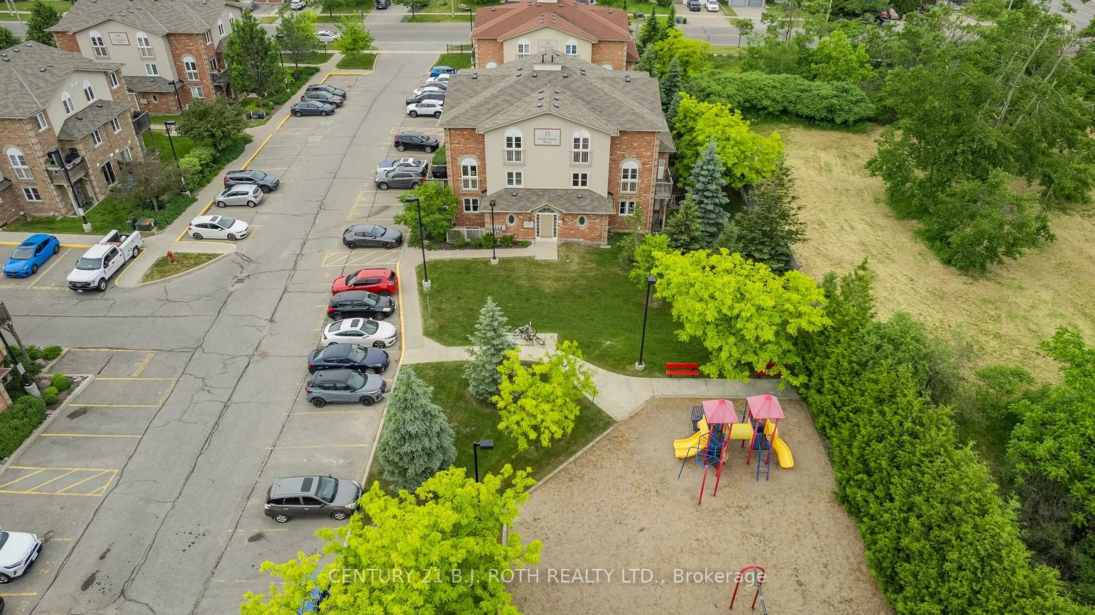 13, Cheltenham, Georgian Drive, Barrie