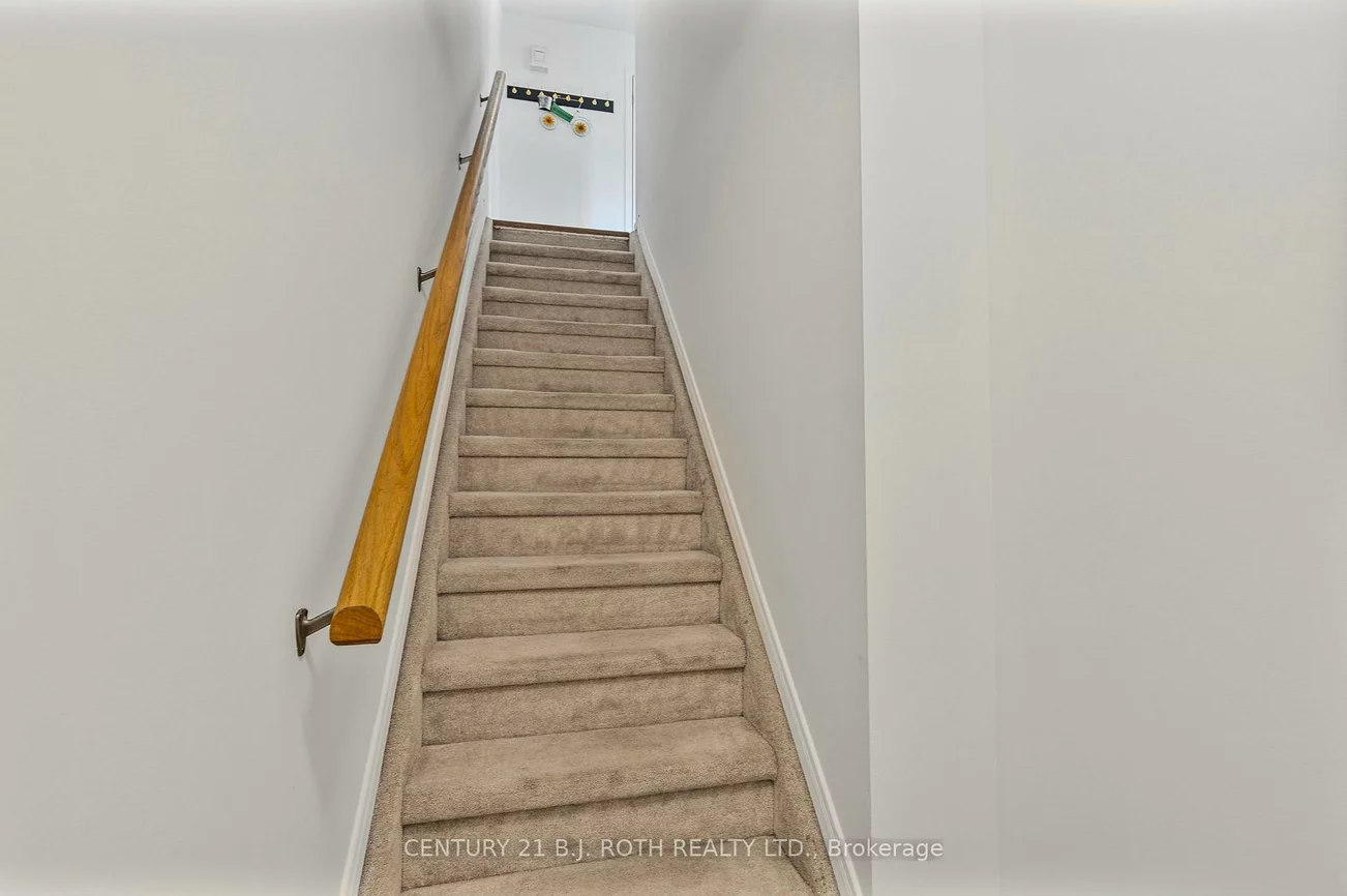 13, Cheltenham, Georgian Drive, Barrie