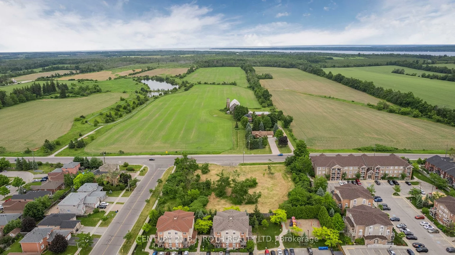 13, Cheltenham, Georgian Drive, Barrie