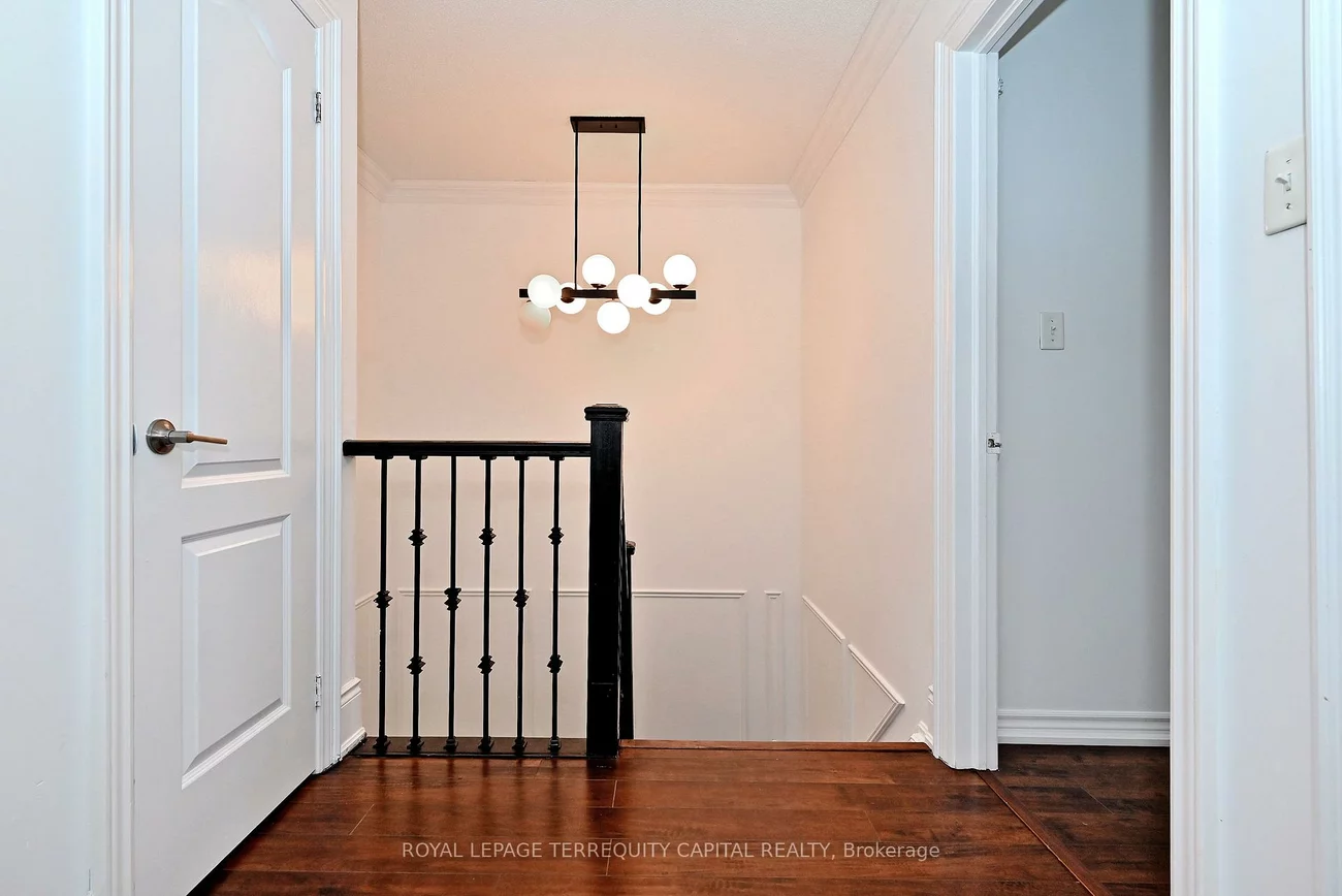 29, Madelaine, Painswick South, Barrie