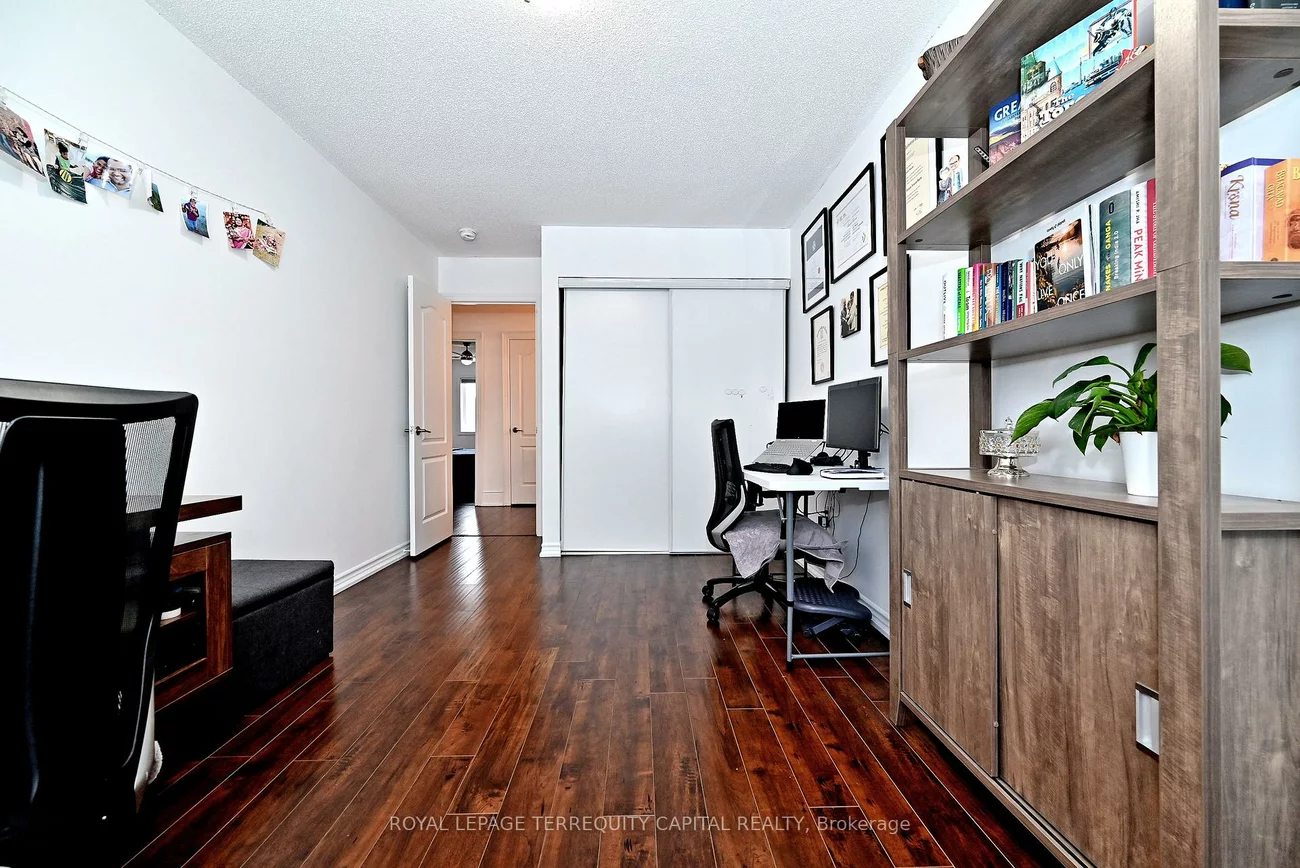 29, Madelaine, Painswick South, Barrie