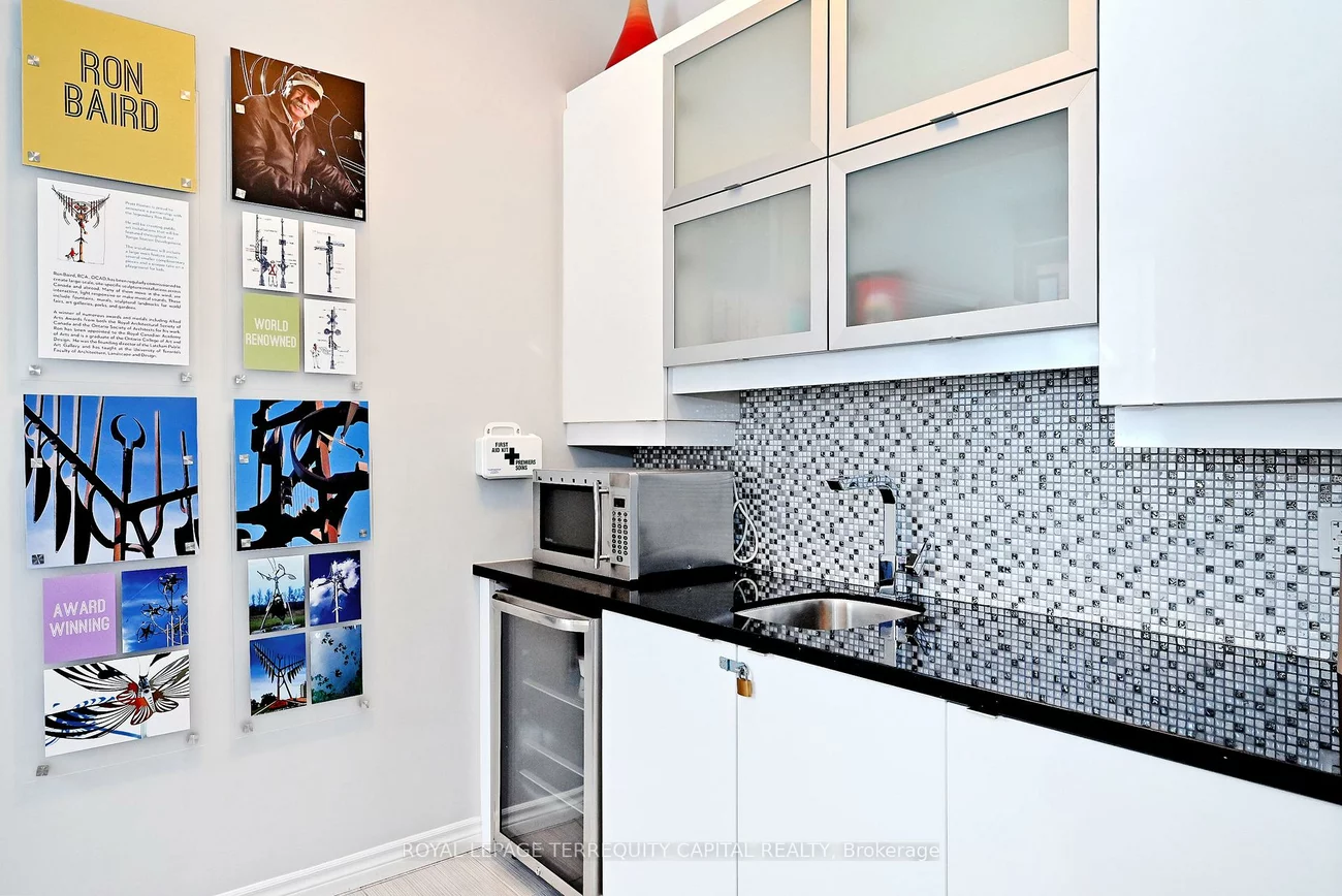 29, Madelaine, Painswick South, Barrie