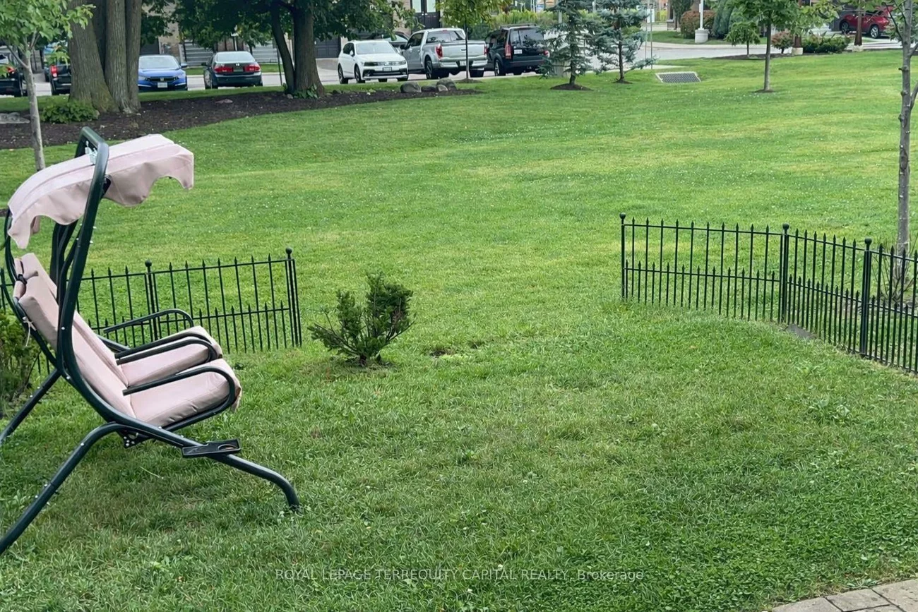 29, Madelaine, Painswick South, Barrie