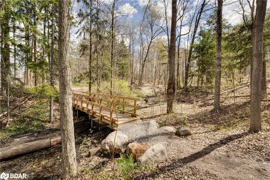 302, ESSA, 400 West, Barrie