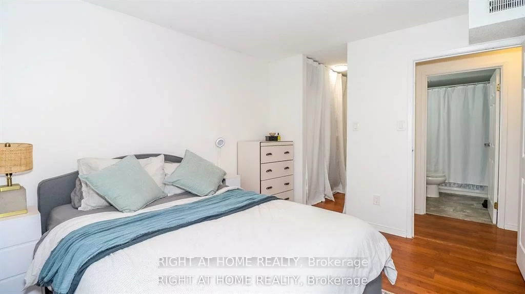 126, Bell Farm, Alliance, Barrie