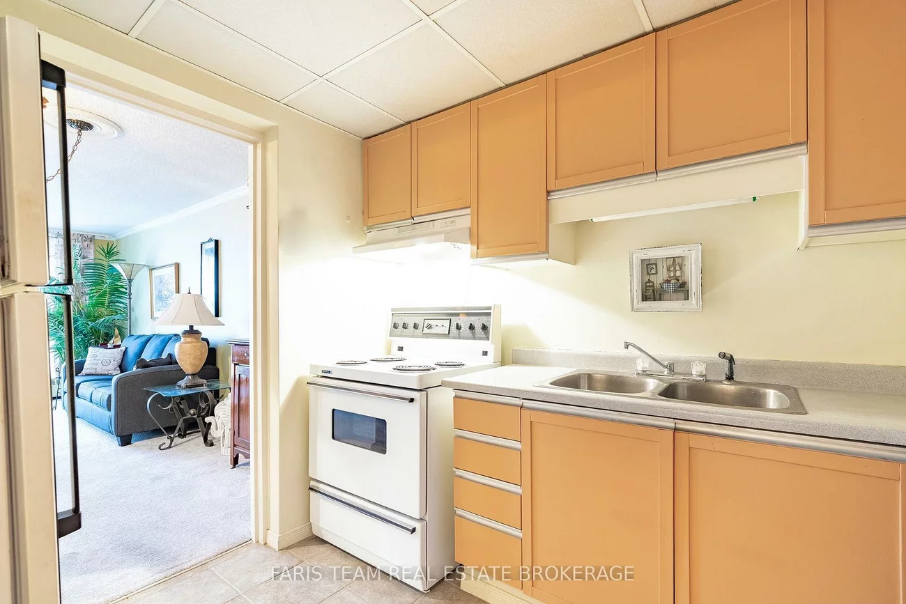 2, Albert, North Shore, Barrie