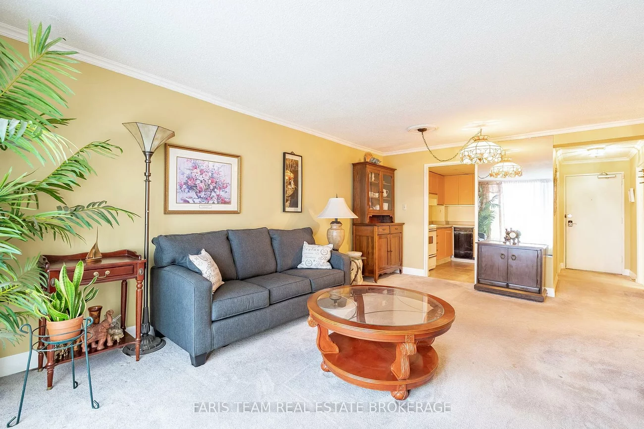 2, Albert, North Shore, Barrie