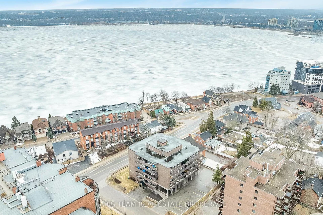 2, Albert, North Shore, Barrie