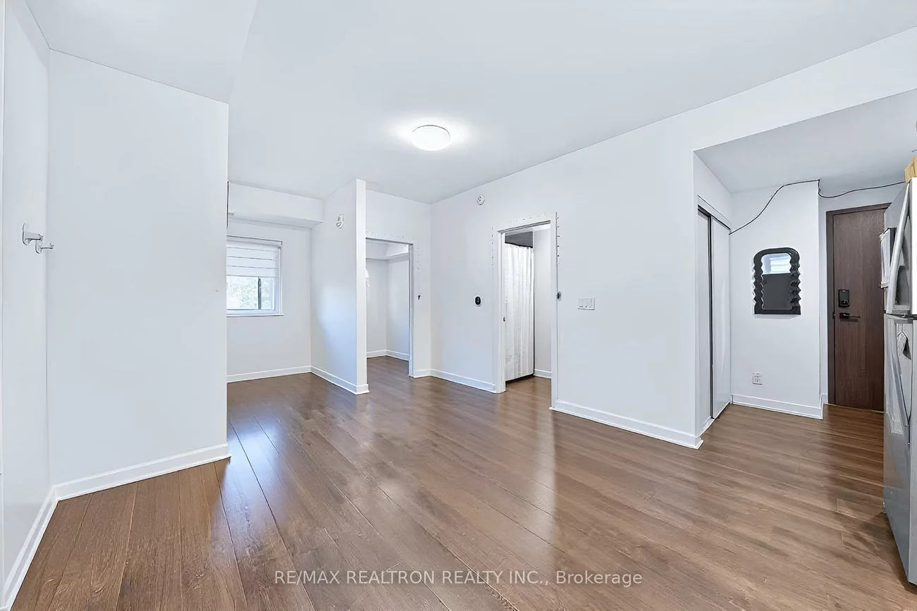 56, Lakeside, Little Lake, Barrie