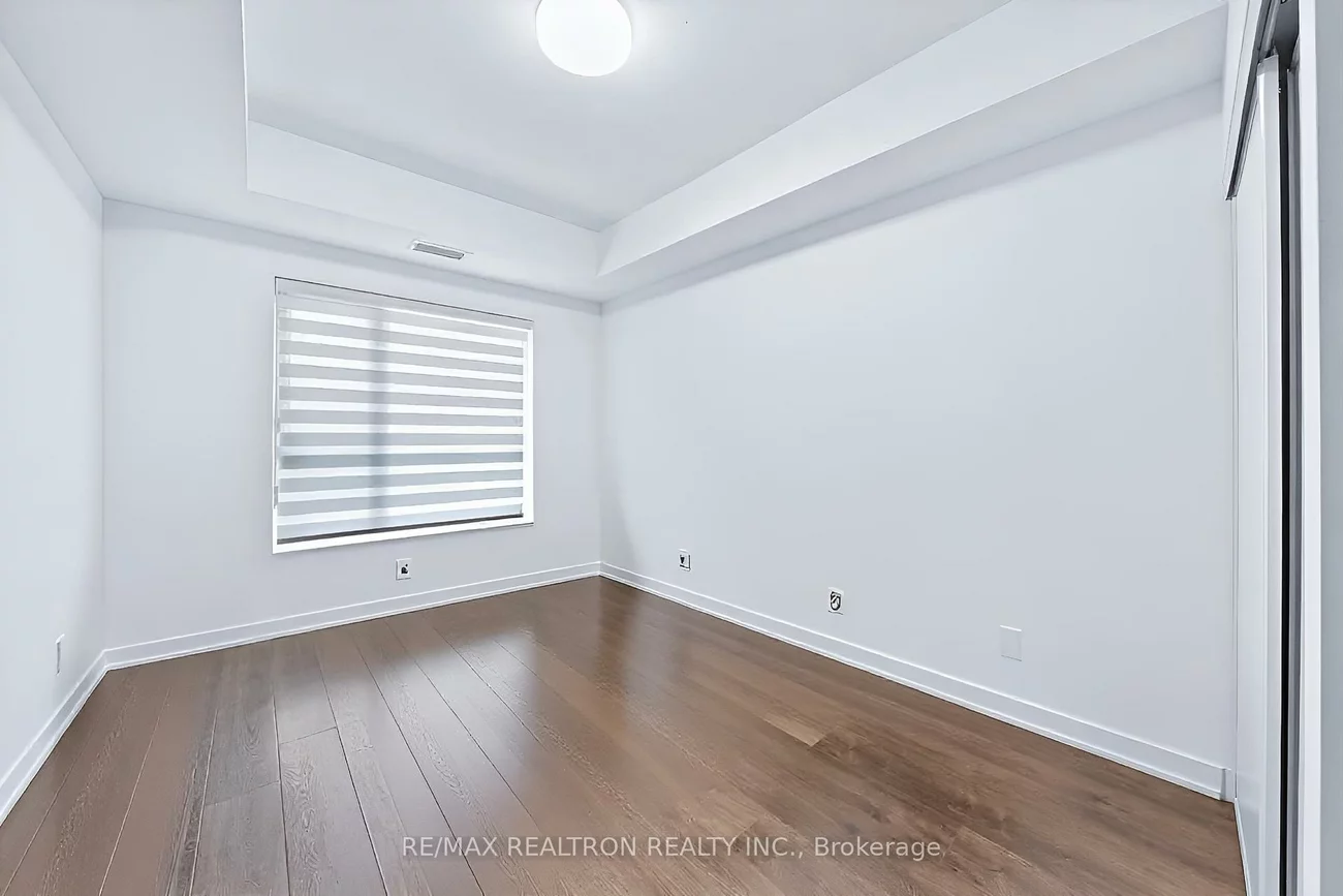 56, Lakeside, Little Lake, Barrie