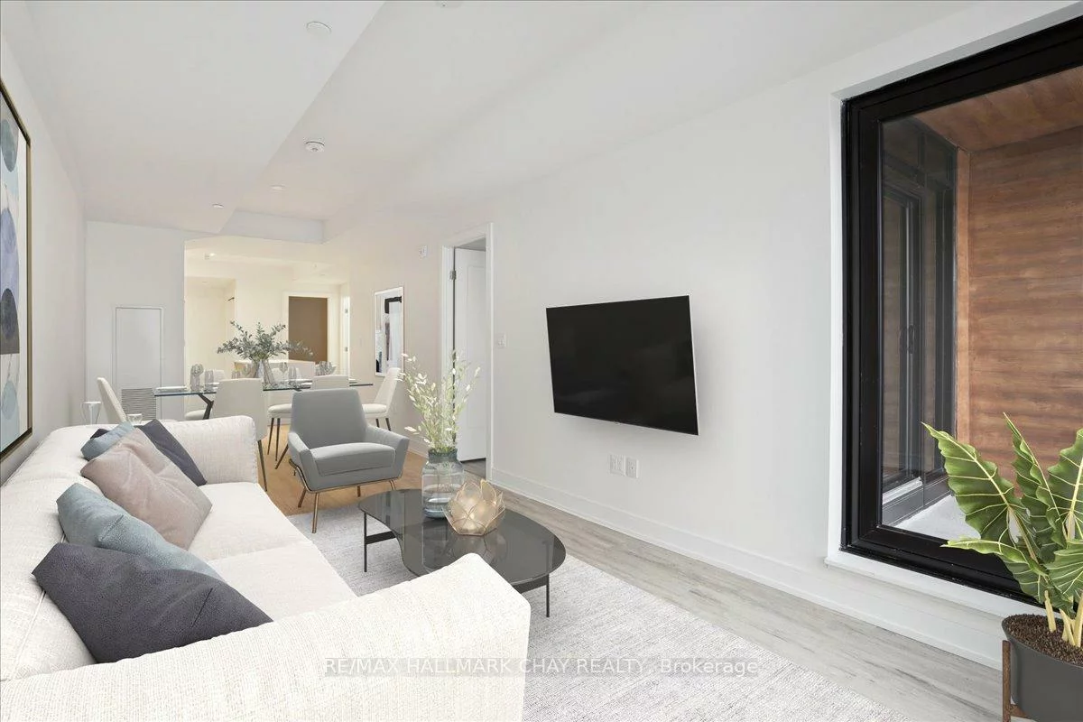 185, Dunlop, Lakeshore, Barrie