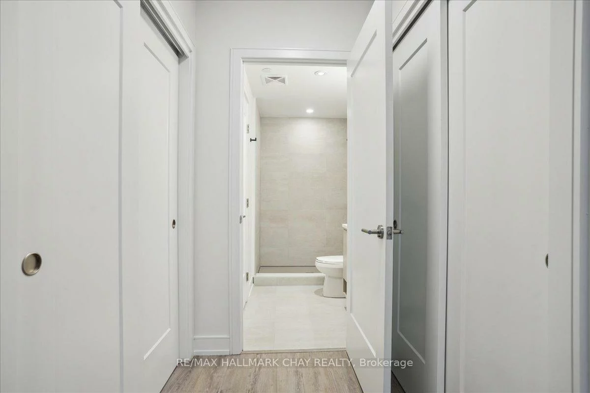 185, Dunlop, Lakeshore, Barrie