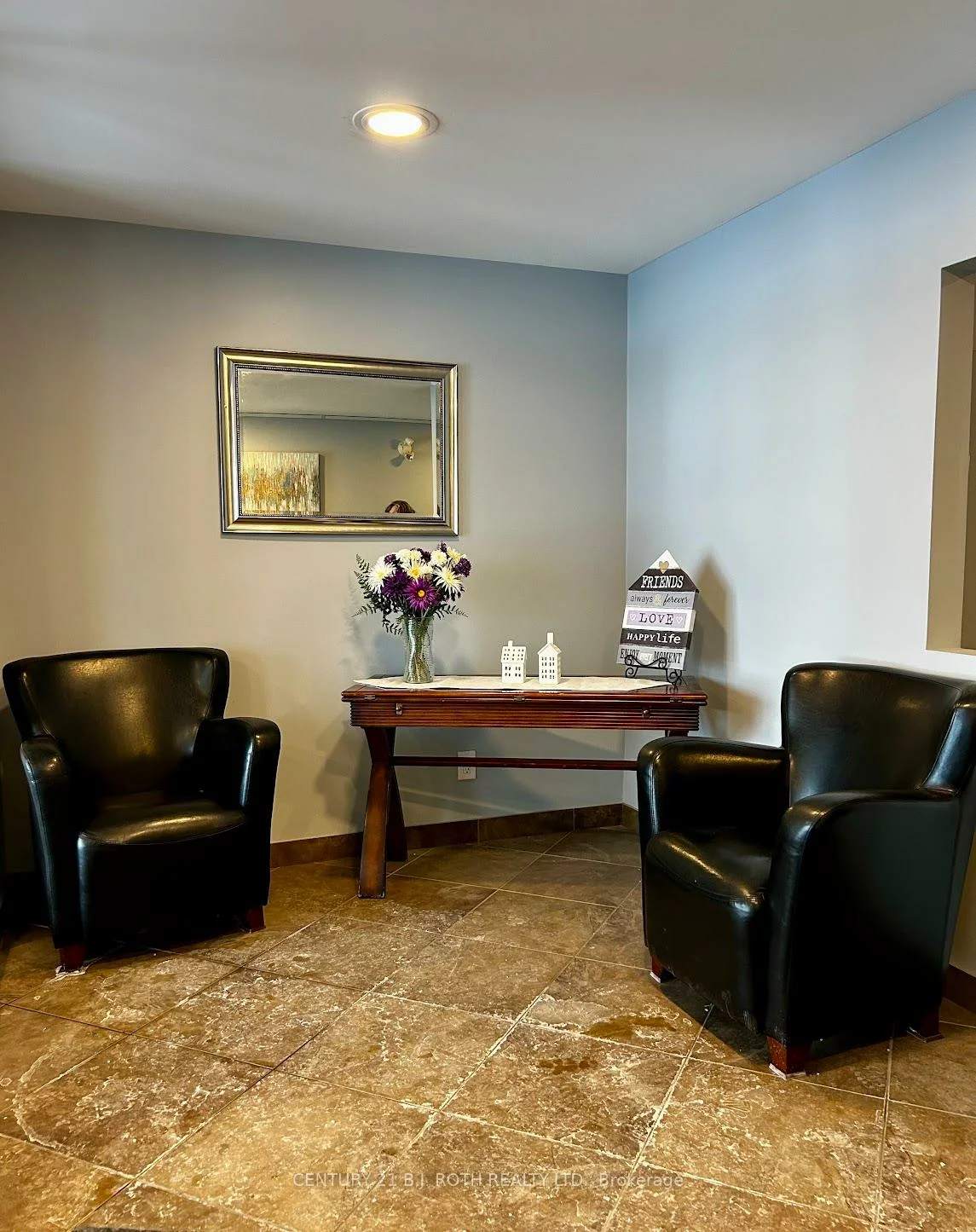 500, Mapleview, Holly, Barrie