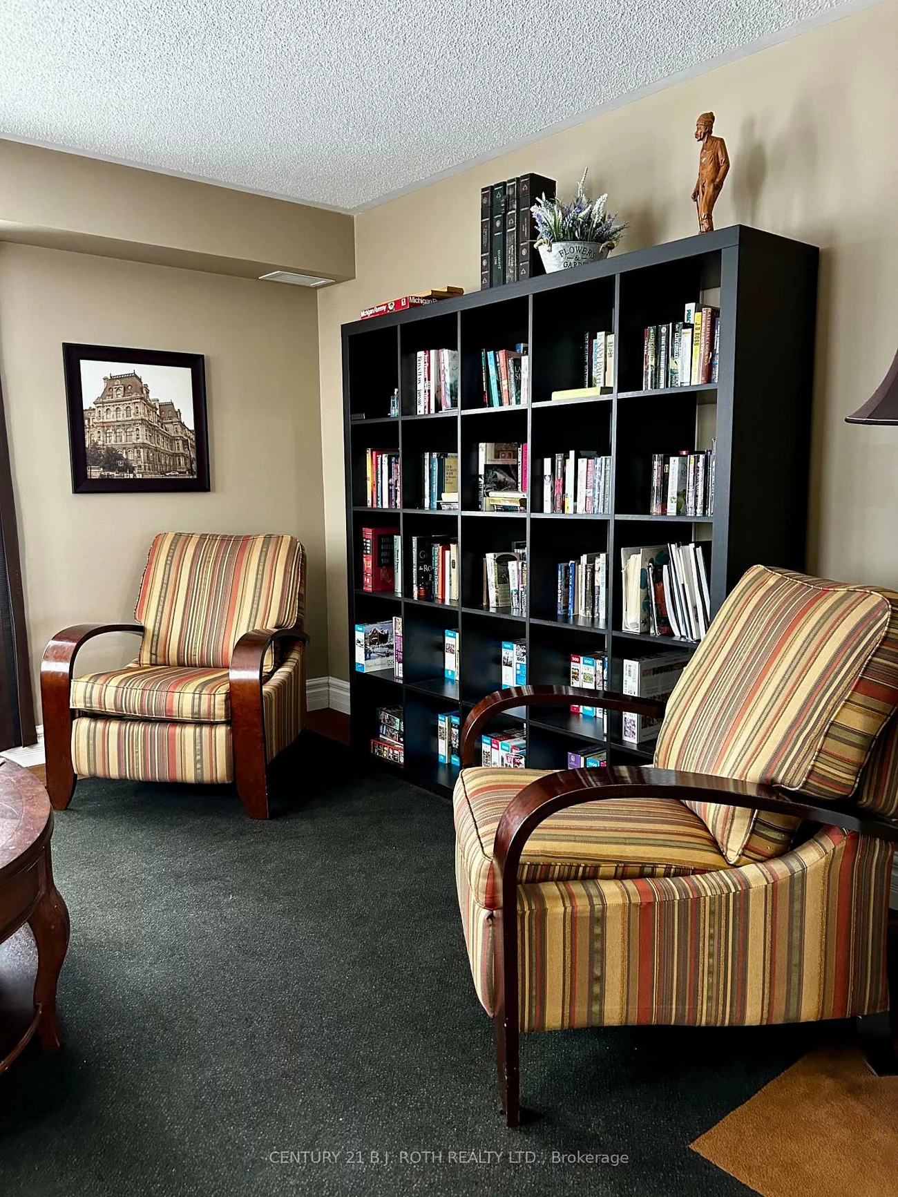 500, Mapleview, Holly, Barrie