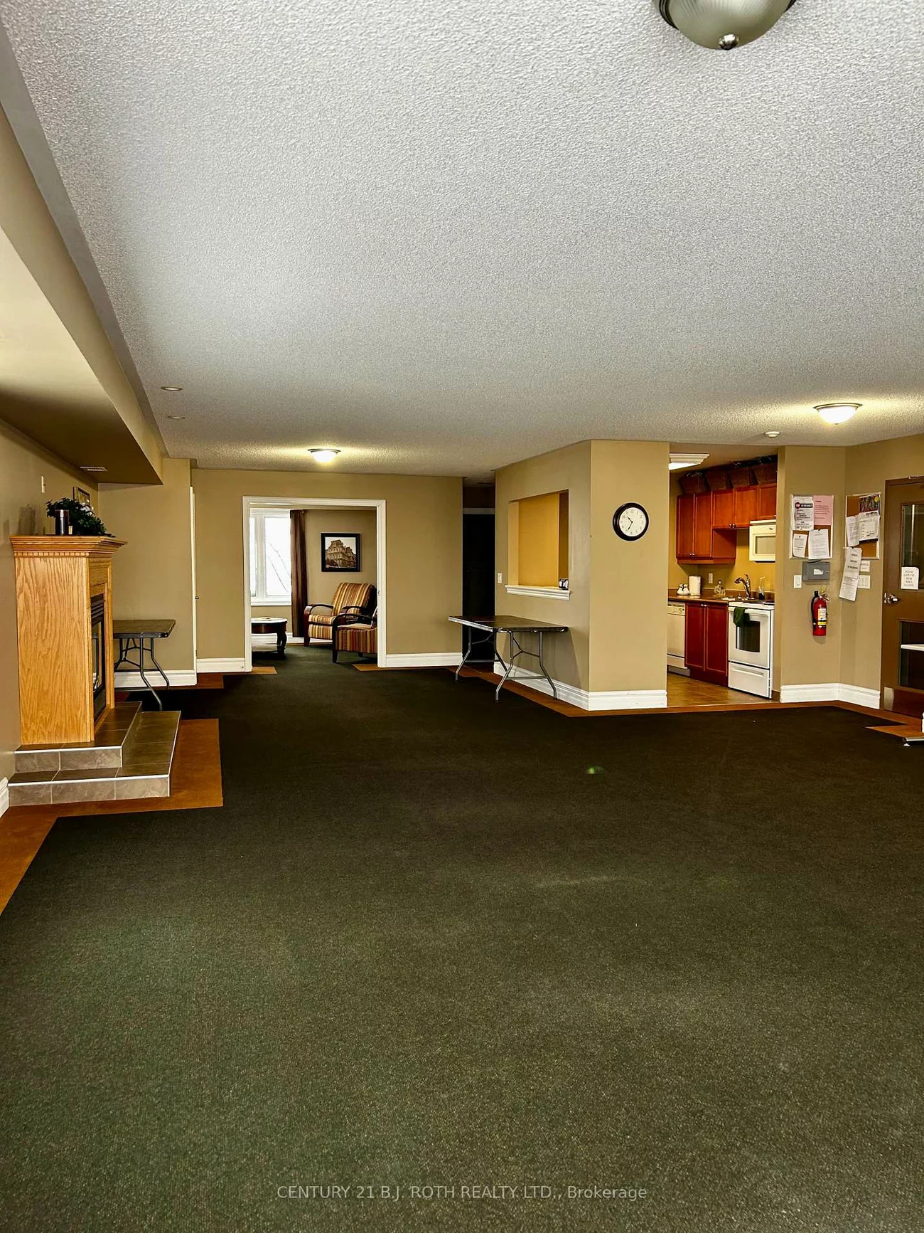 500, Mapleview, Holly, Barrie