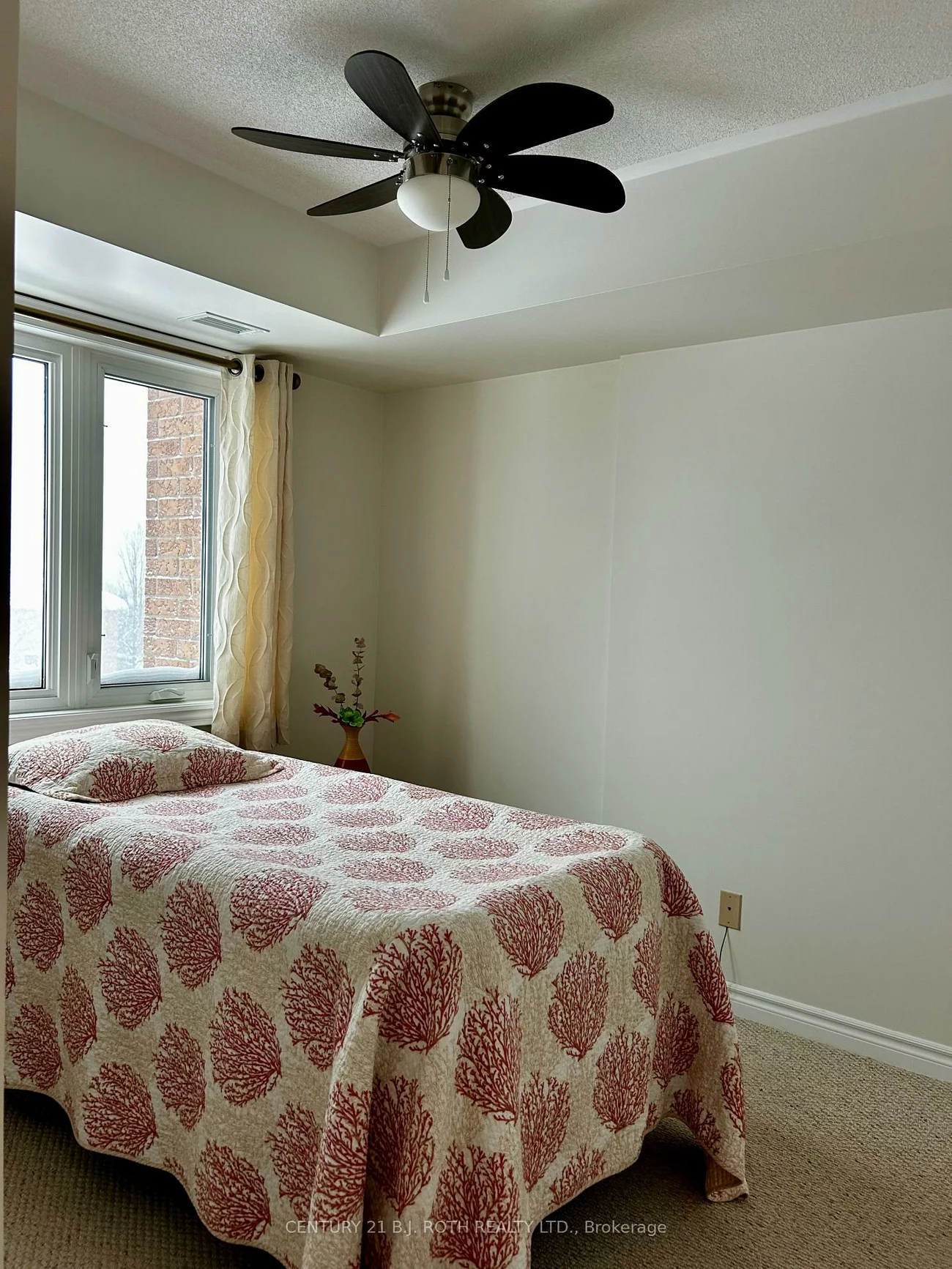 500, Mapleview, Holly, Barrie