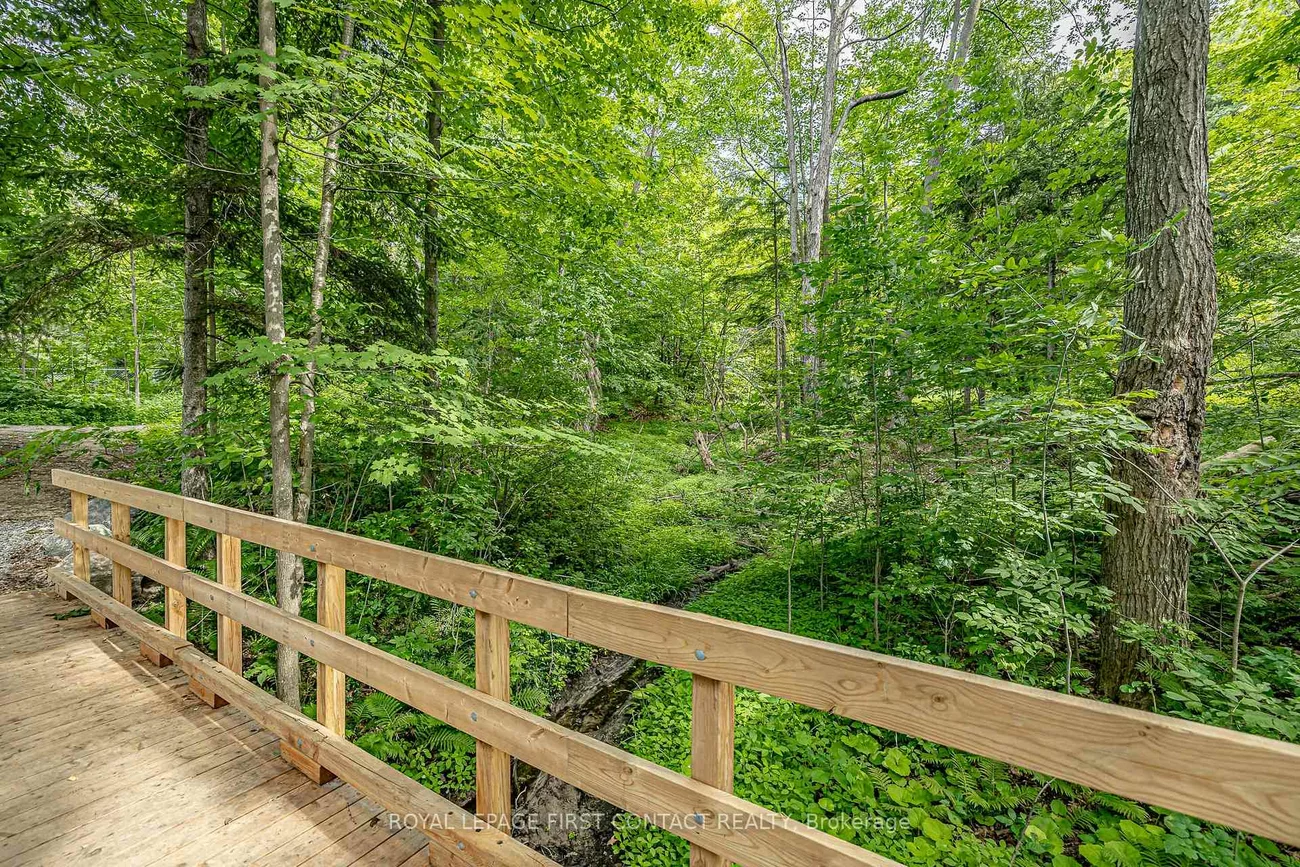 300, Essa, 400 West, Barrie