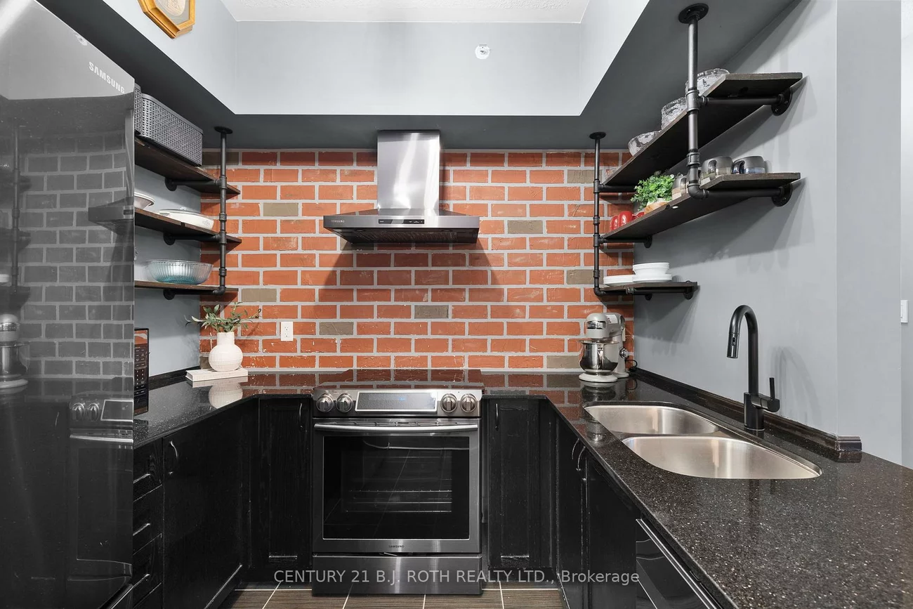 5, Greenwich, Ardagh, Barrie