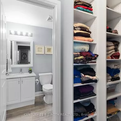 5, Greenwich, Ardagh, Barrie