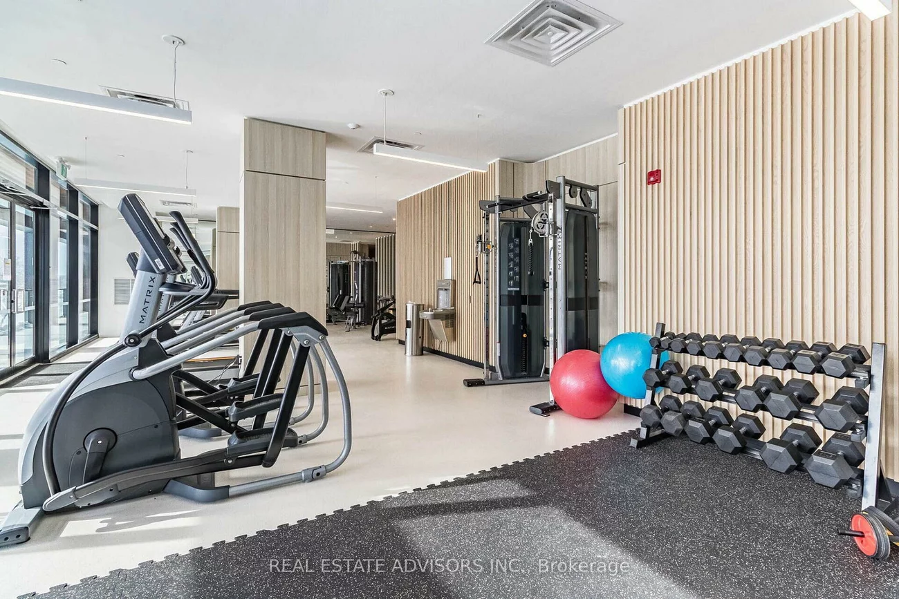 185, Dunlop, Lakeshore, Barrie