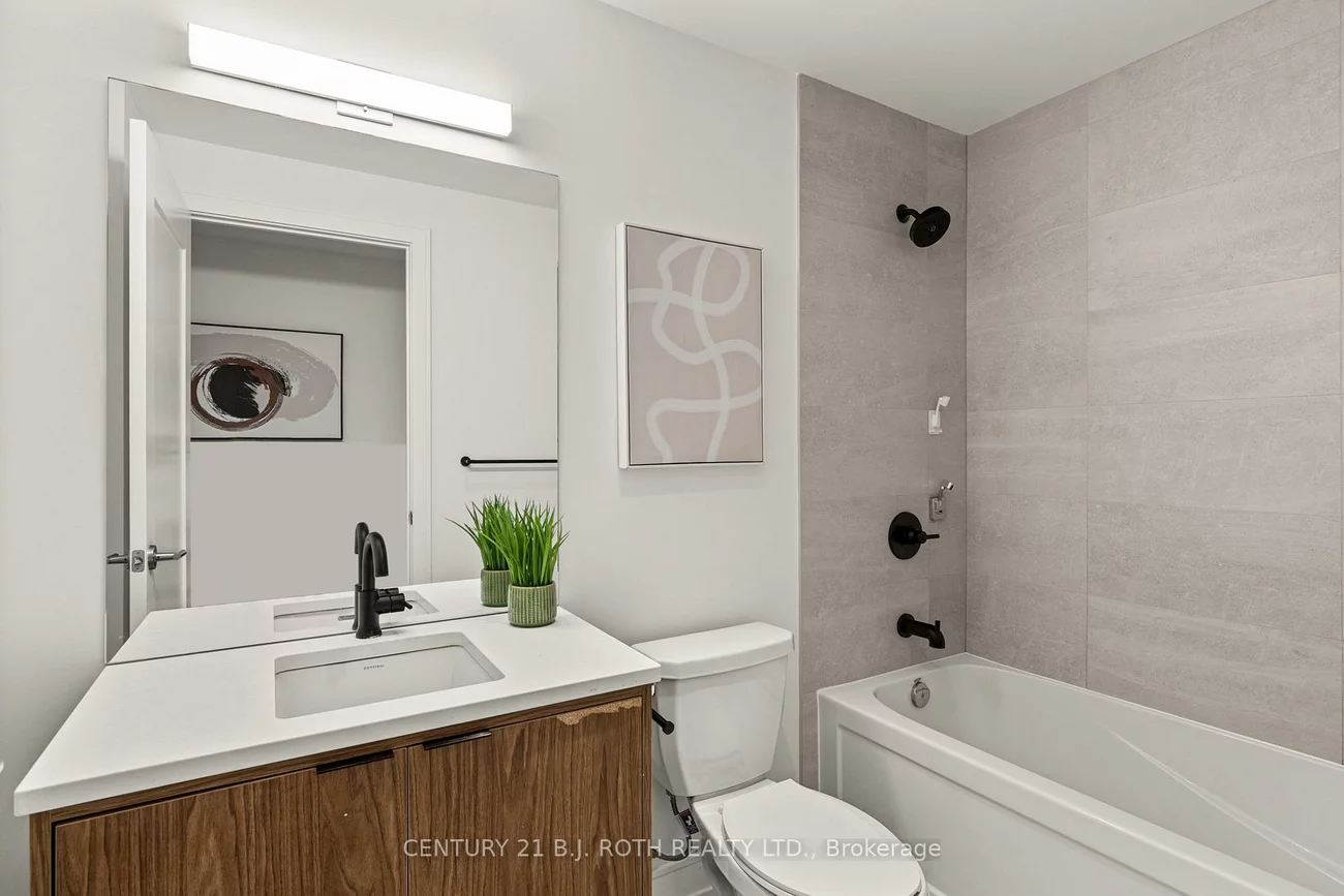 185, Dunlop, Lakeshore, Barrie