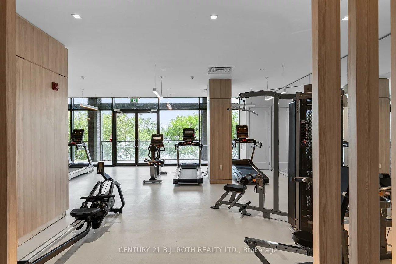 185, Dunlop, Lakeshore, Barrie