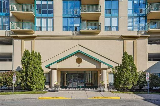 65, Ellen, City Centre, Barrie