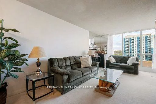 65, Ellen, City Centre, Barrie