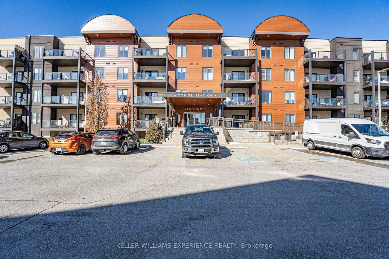 720, Yonge, Painswick South, Barrie