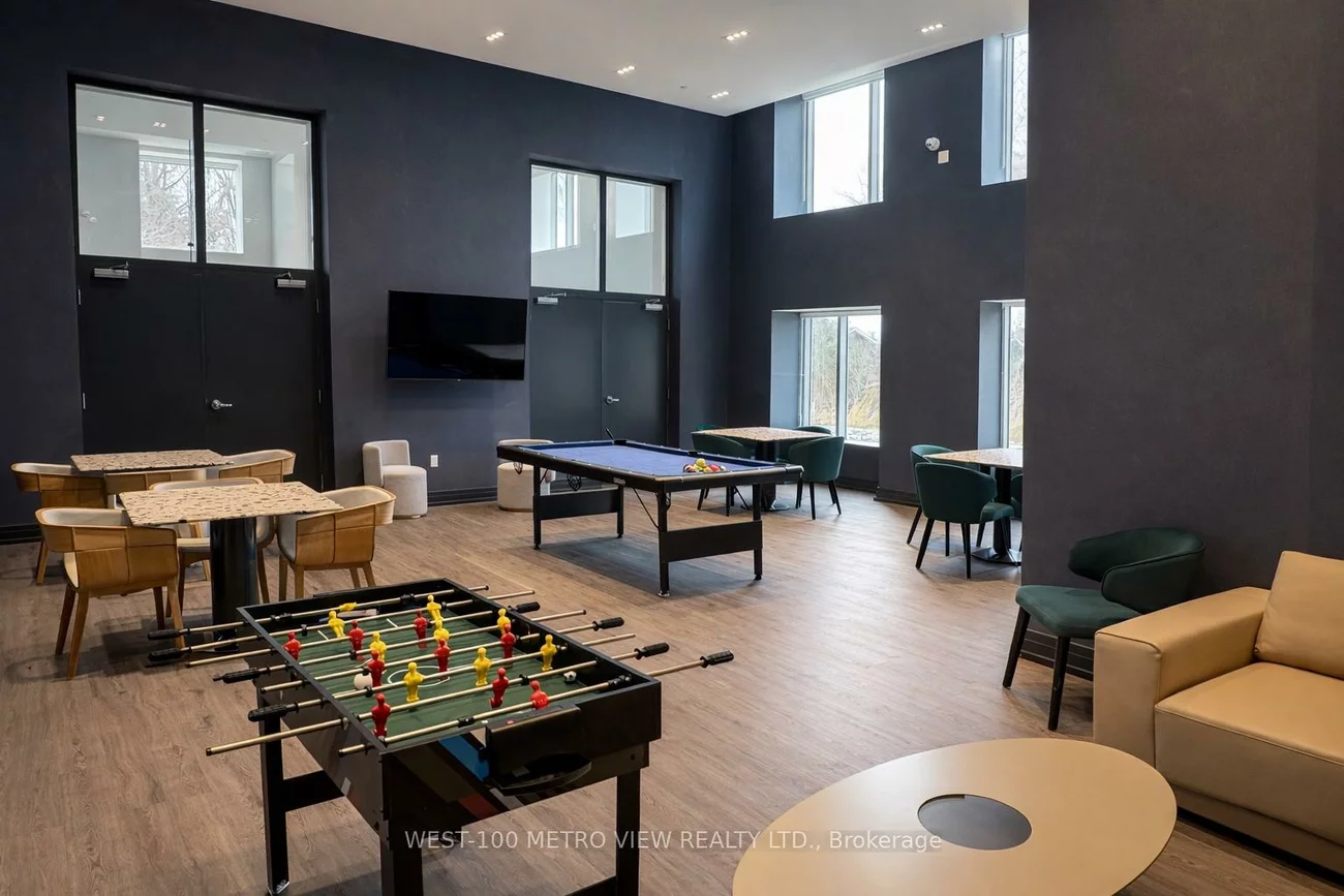 56, Lakeside, Little Lake, Barrie