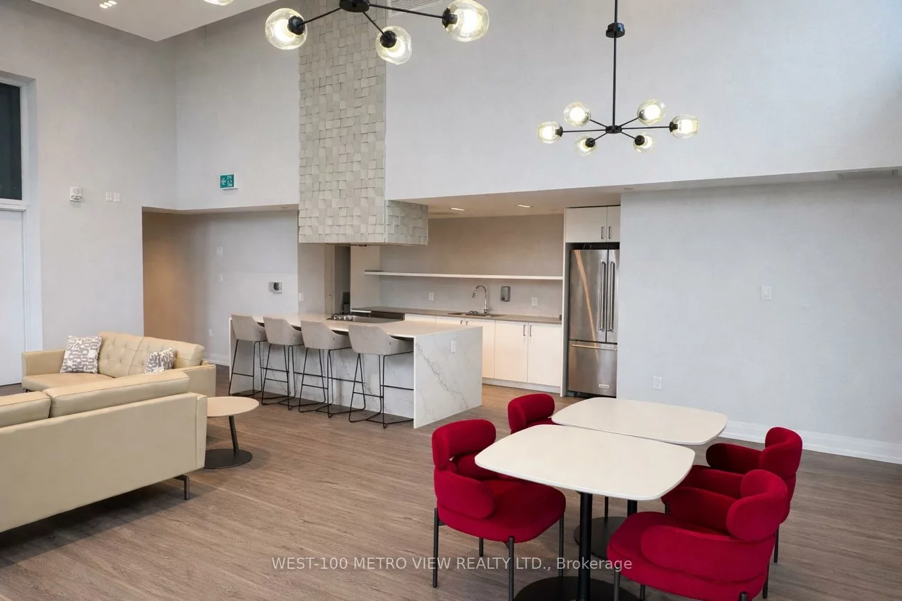 56, Lakeside, Little Lake, Barrie