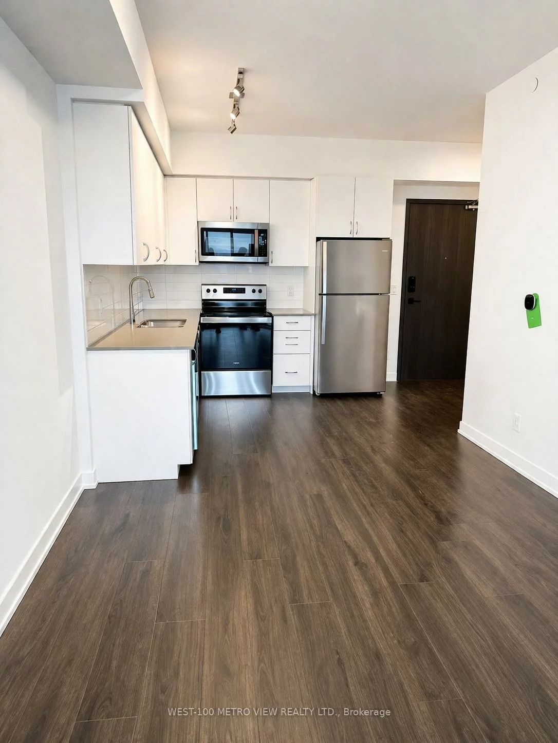 56, Lakeside, Little Lake, Barrie