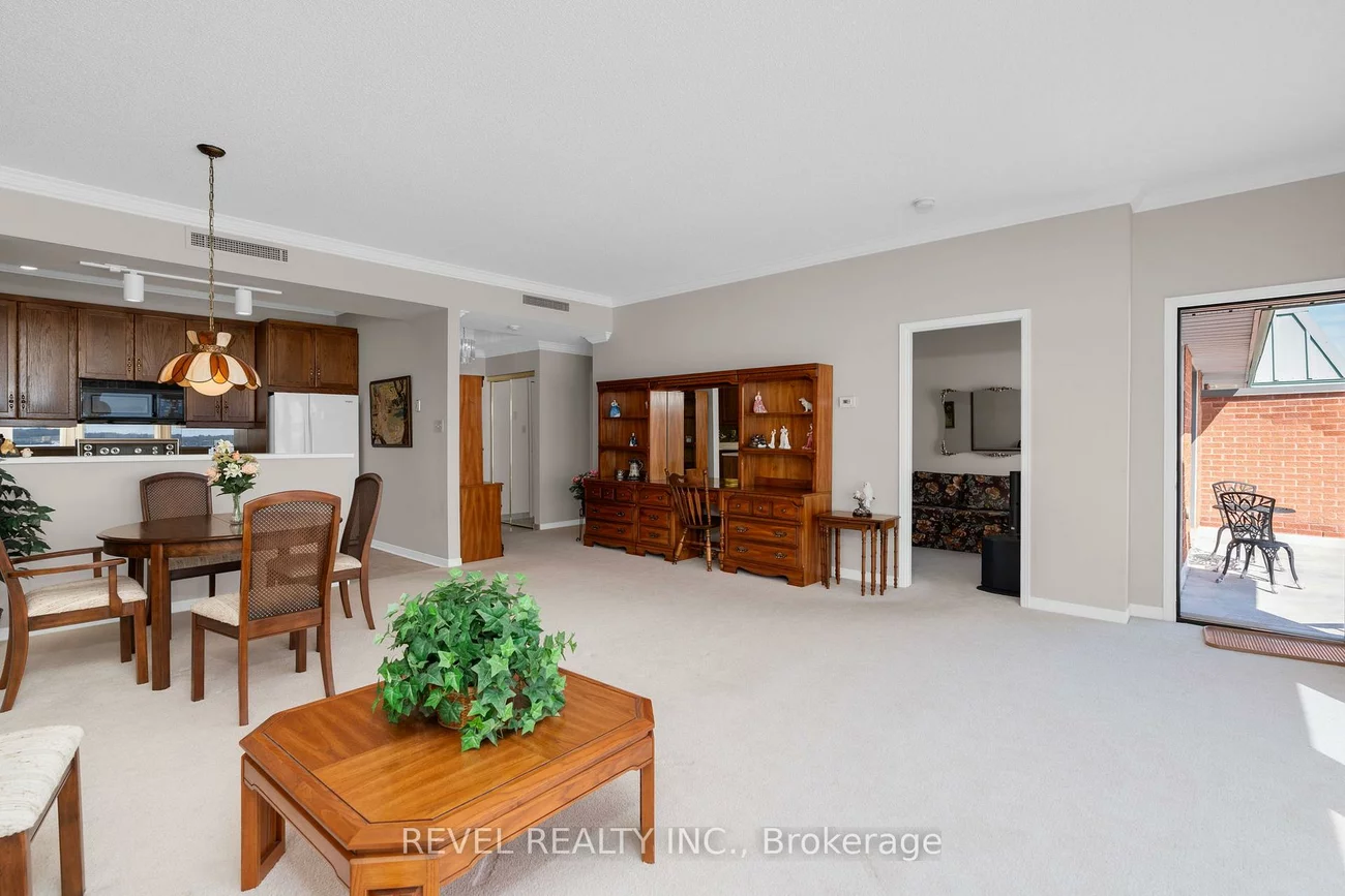 21, Kempenfelt, North Shore, Barrie