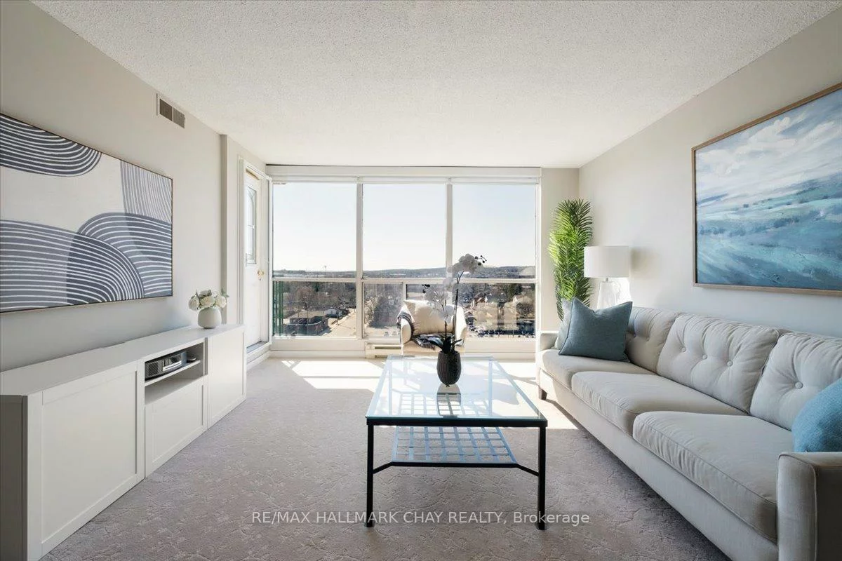 65, Ellen, Lakeshore, Barrie