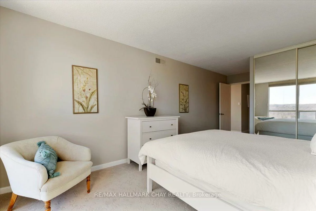 65, Ellen, Lakeshore, Barrie