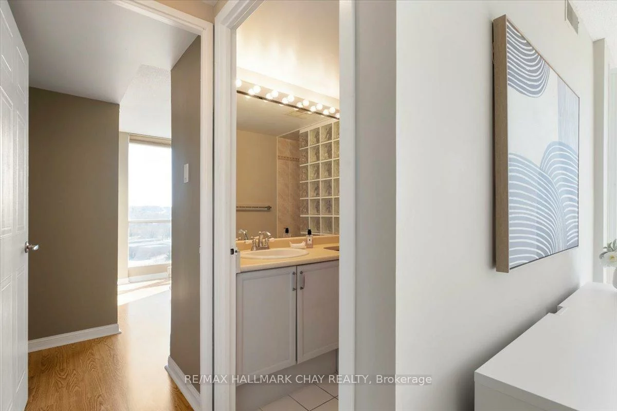 65, Ellen, Lakeshore, Barrie