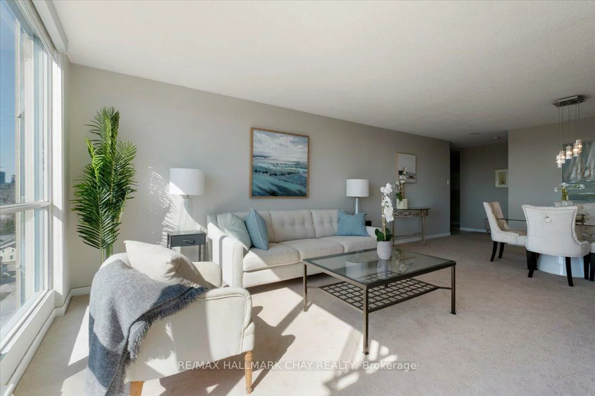 65, Ellen, Lakeshore, Barrie