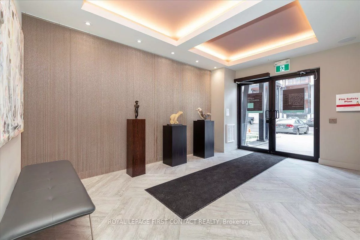 300, Essa, 400 West, Barrie