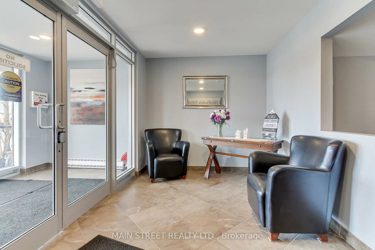 500, Mapleview, Holly, Barrie