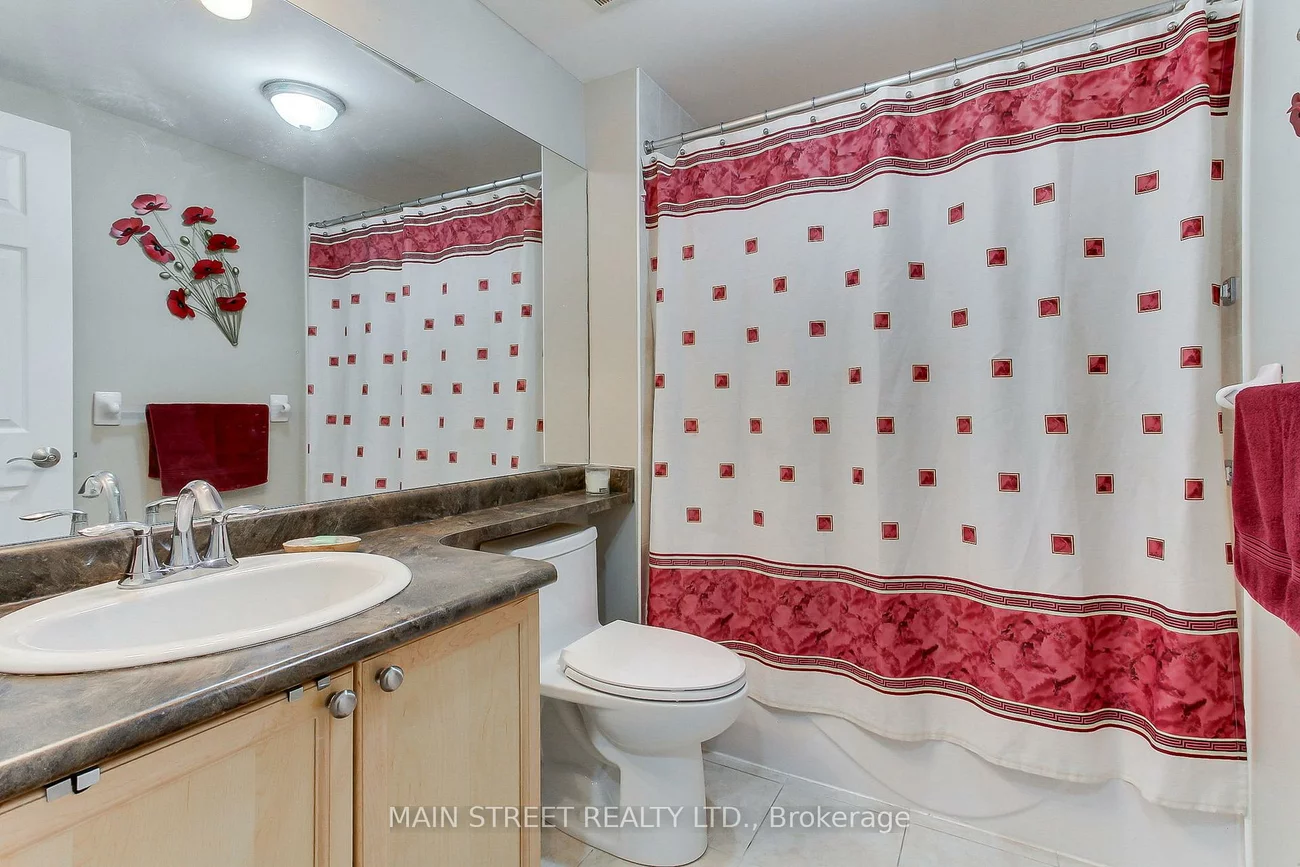 500, Mapleview, Holly, Barrie