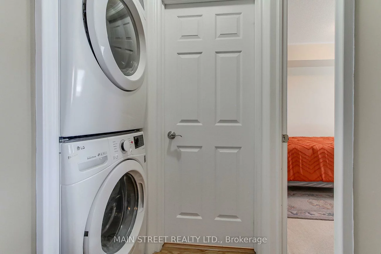 500, Mapleview, Holly, Barrie