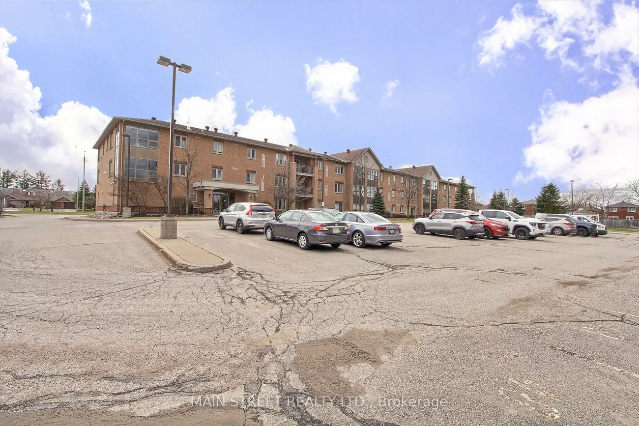 500, Mapleview, Holly, Barrie