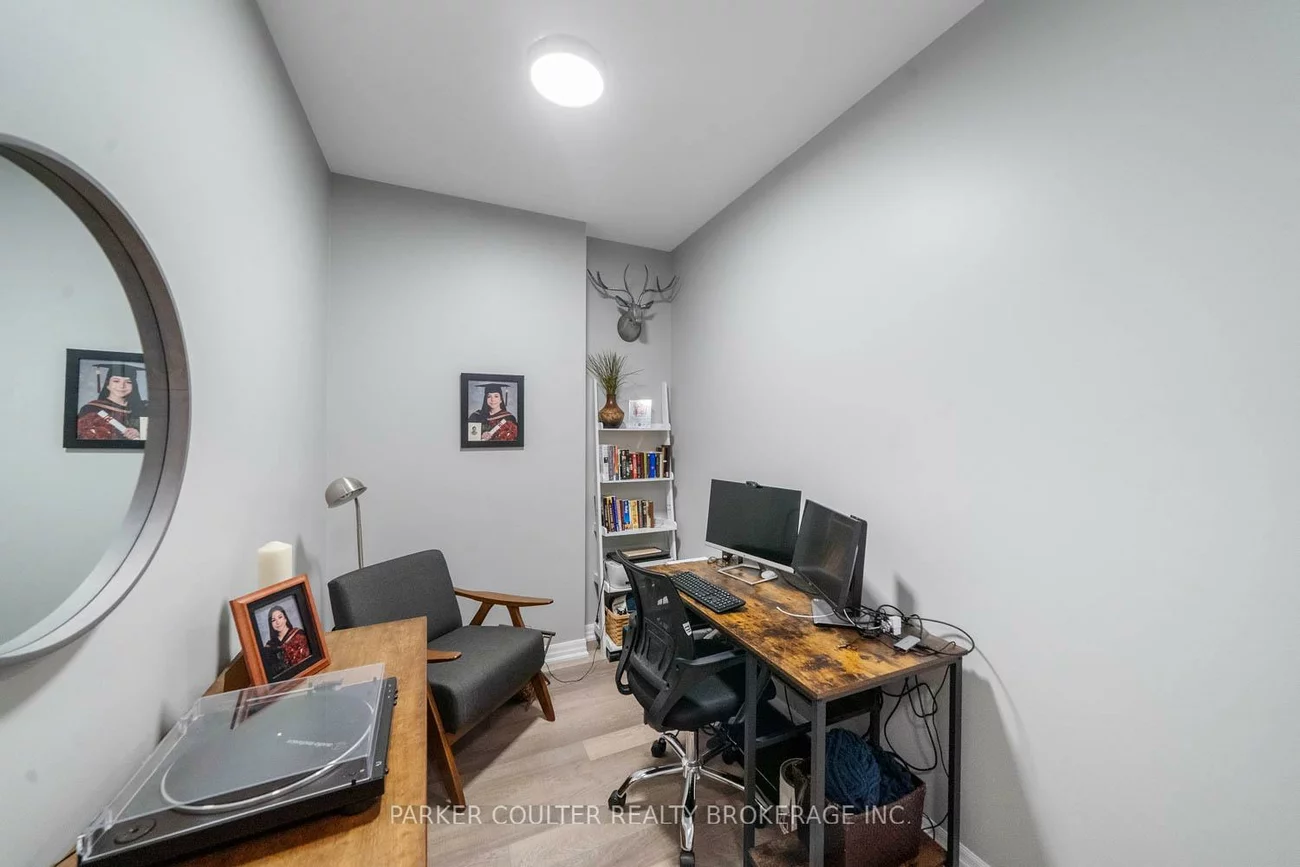 111, Worsley, City Centre, Barrie