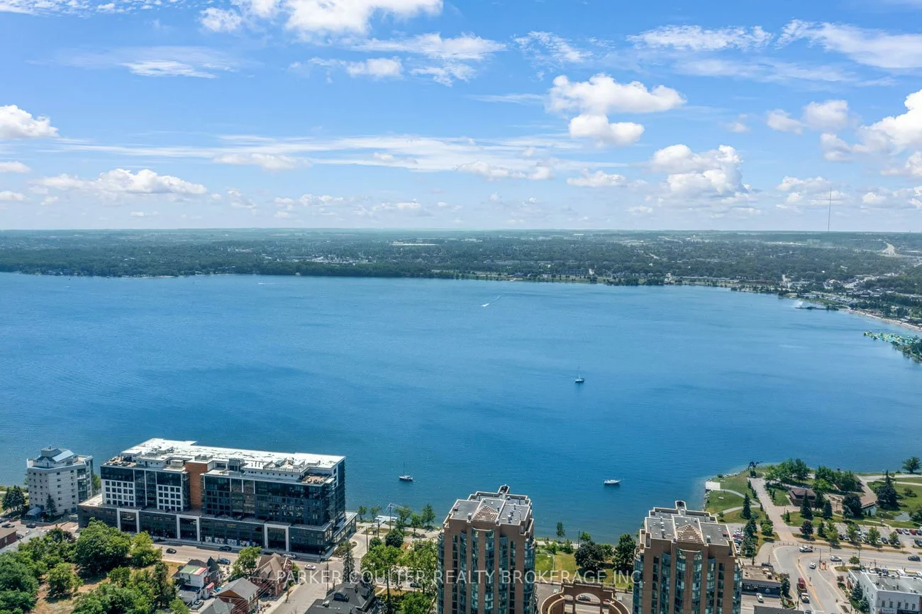 111, Worsley, City Centre, Barrie