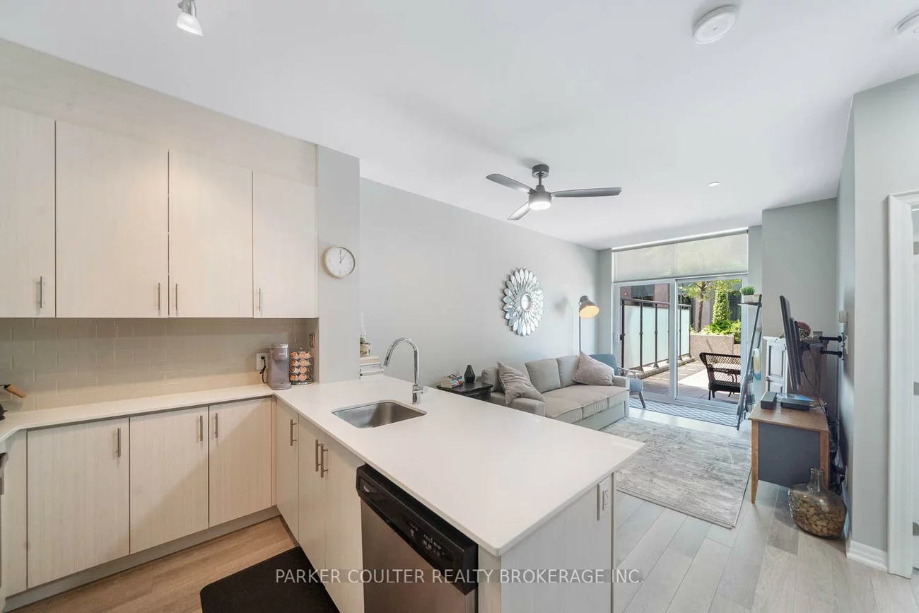 111, Worsley, City Centre, Barrie